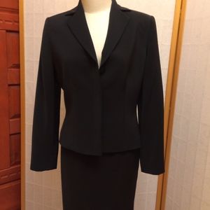 Donna Gray suit jacket